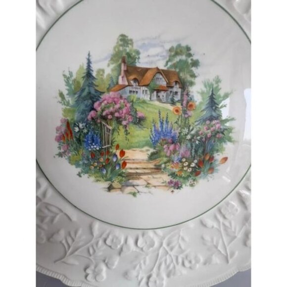 Embossed Cake Plate with Cottage Scene - Made in Czechoslovakia - Picture 3 of 5